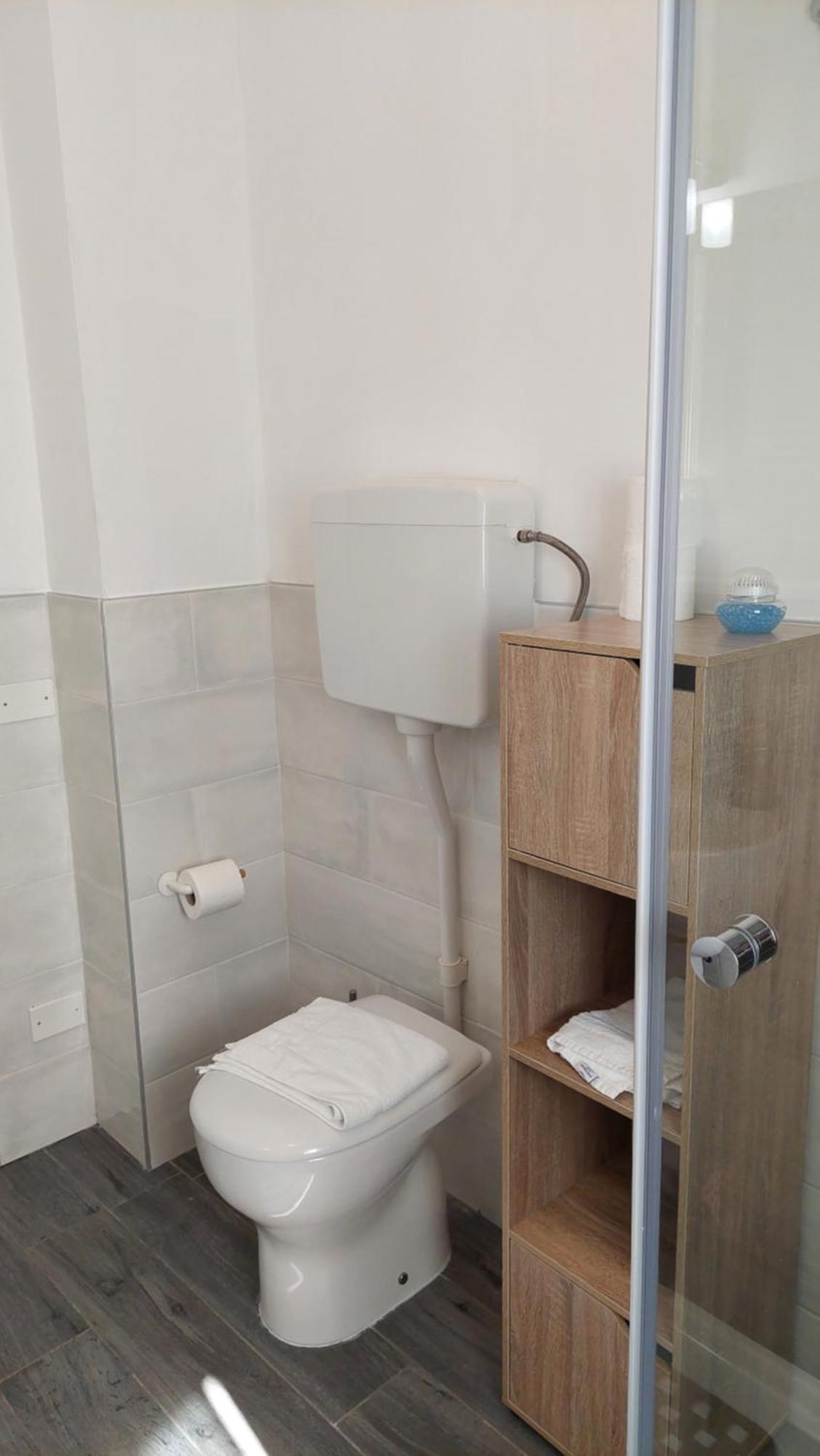 B&B Villa Giulia Desenzano del Garda Ngoại thất bức ảnh