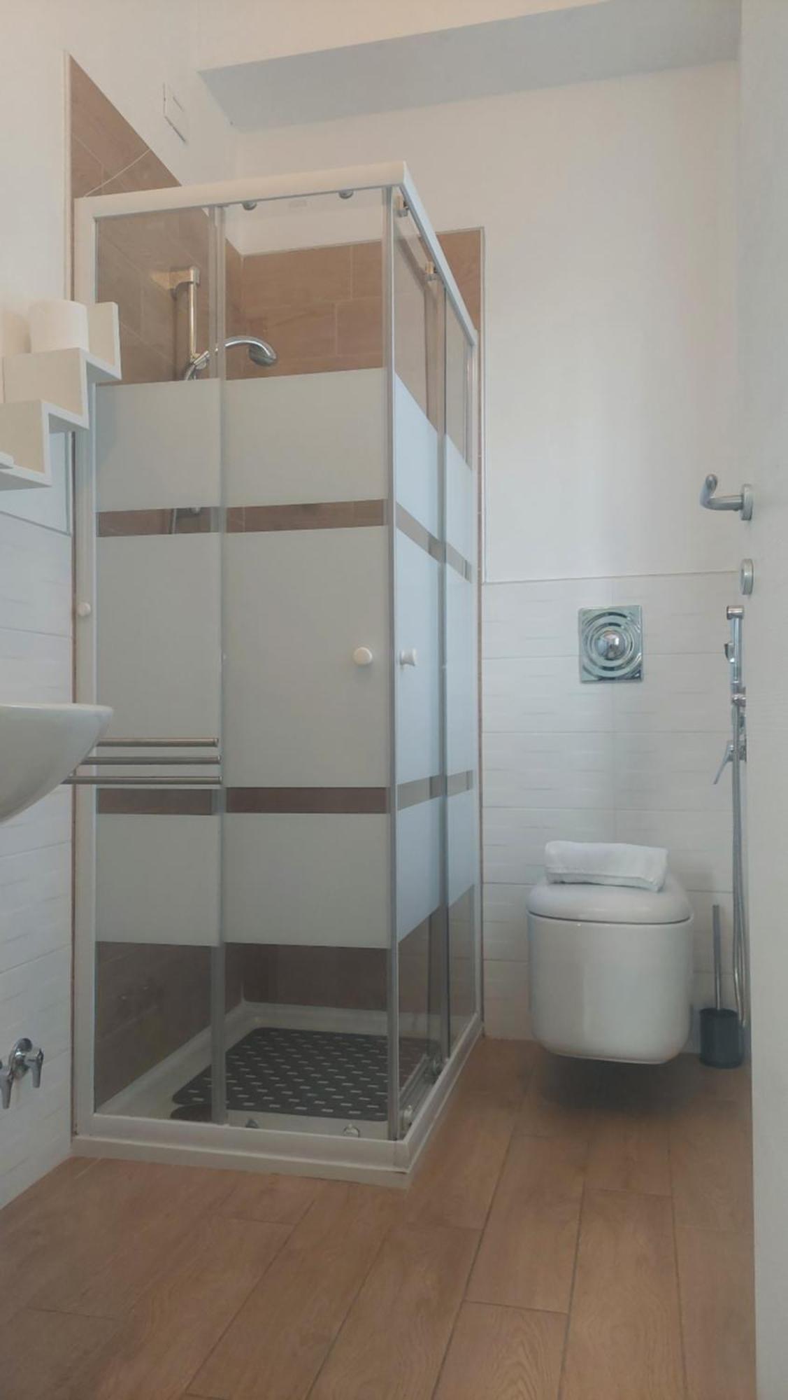 B&B Villa Giulia Desenzano del Garda Ngoại thất bức ảnh