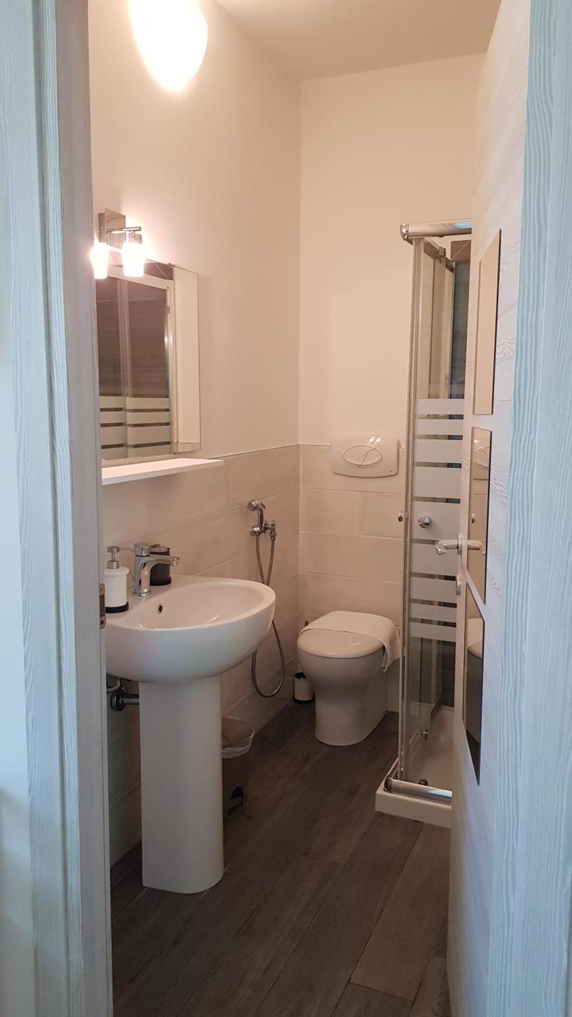 B&B Villa Giulia Desenzano del Garda Phòng bức ảnh