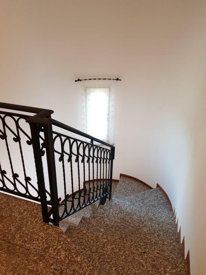 B&B Villa Giulia Desenzano del Garda Ngoại thất bức ảnh