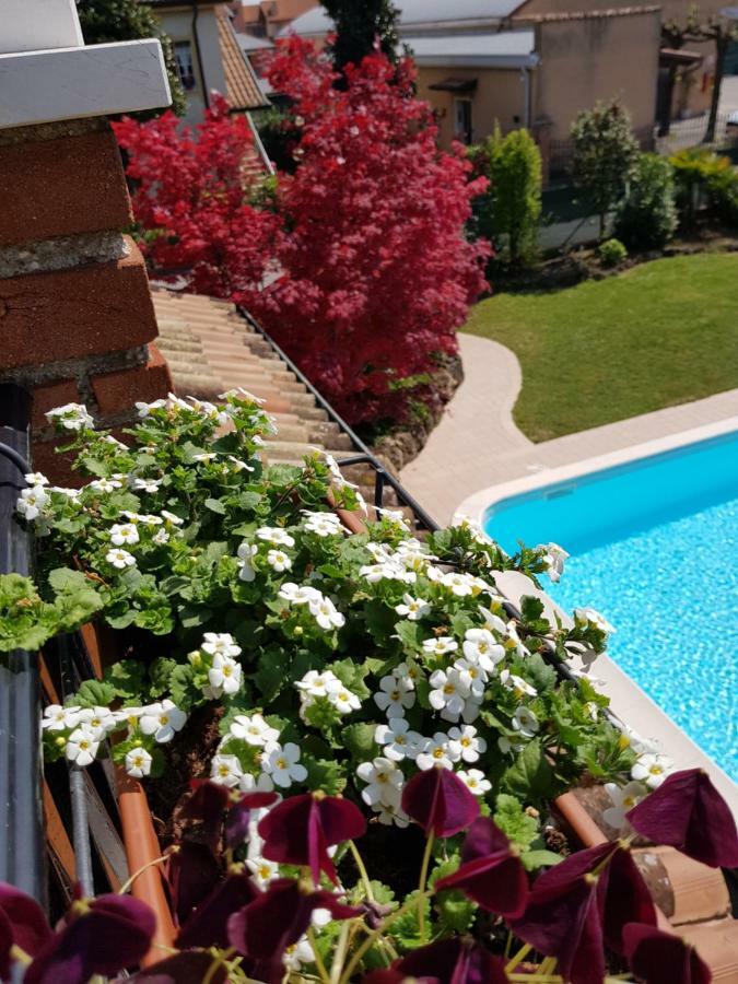B&B Villa Giulia Desenzano del Garda Ngoại thất bức ảnh